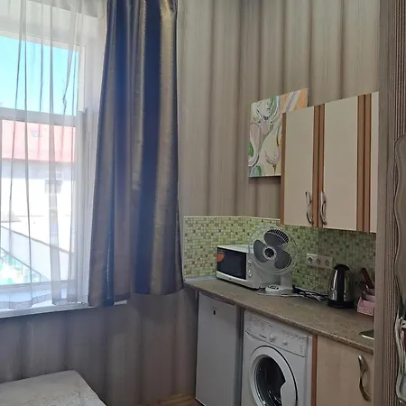 Apartment Gold