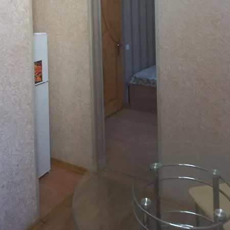 Apartment Gold